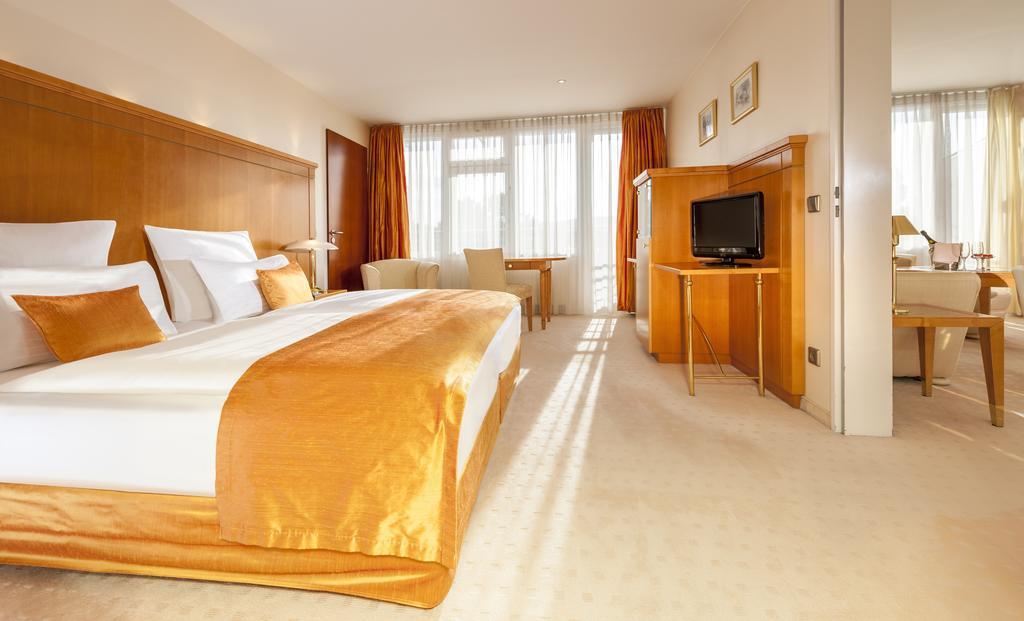 Dorint Parkhotel Bad Neuenahr Екстериор снимка